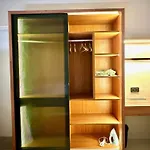 Peacock Palace 2Bhk Modern Ac Flat In Baner Pune
