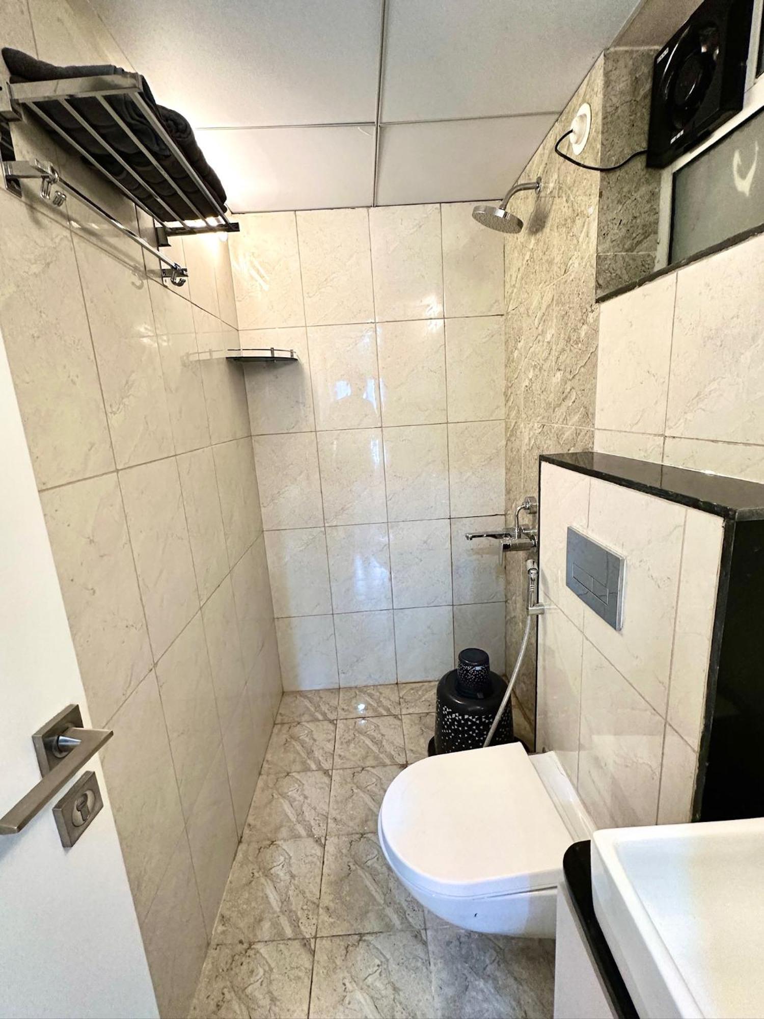 Holiday home Peacock Palace 2bhk Modern Ac Flat In Baner *