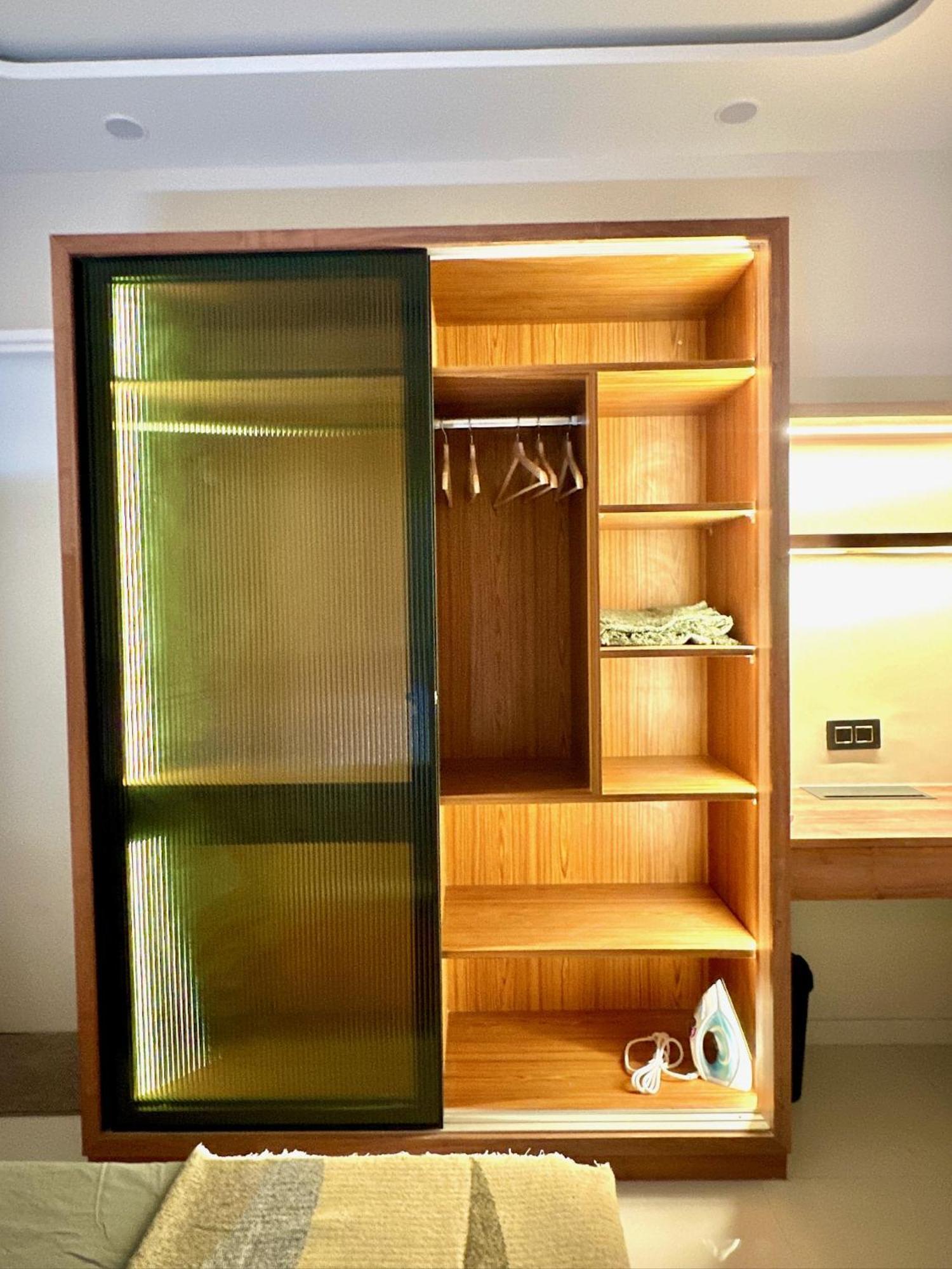 Peacock Palace 2bhk Modern Ac Flat In Baner Holiday home Pune