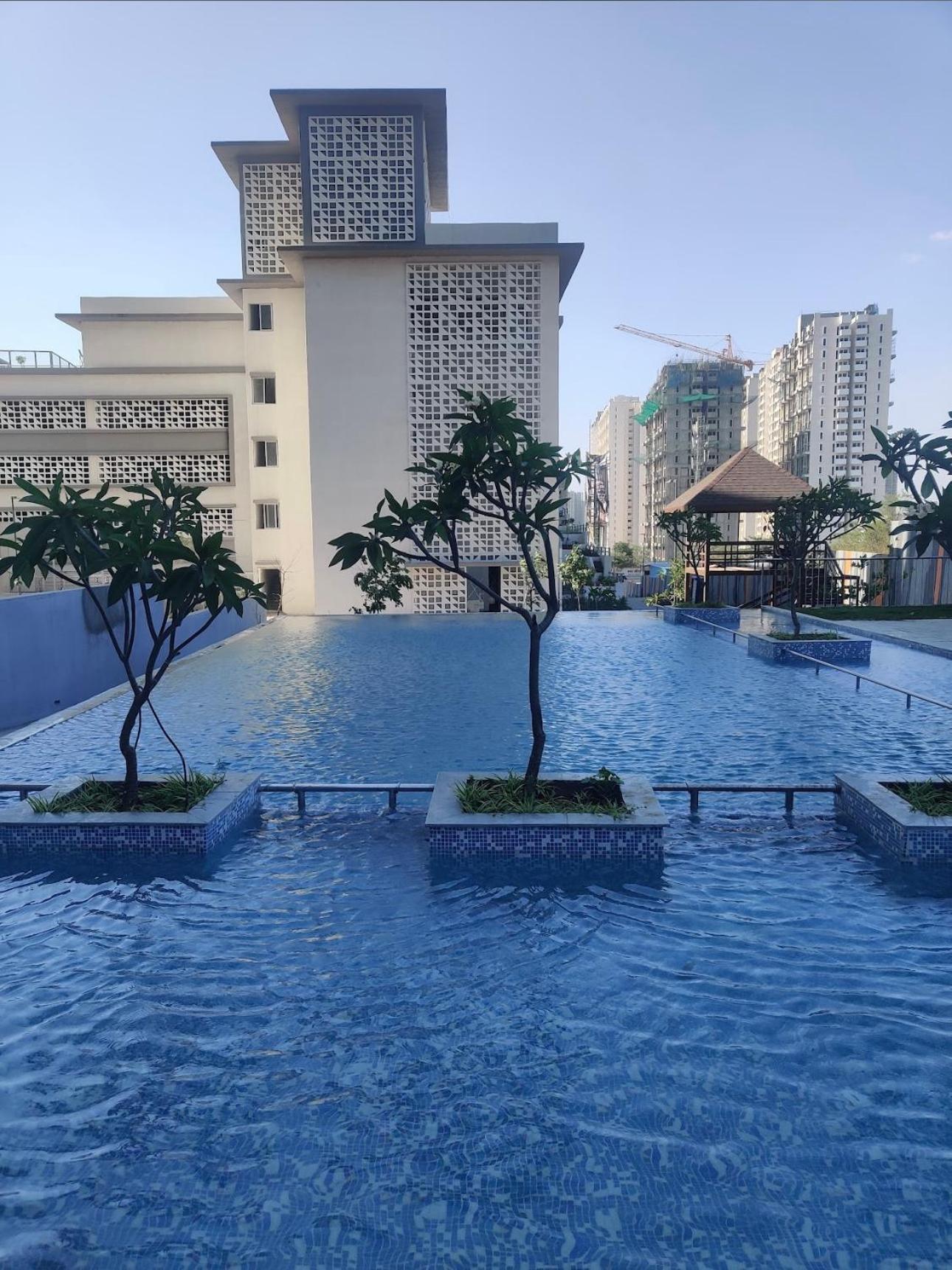 Peacock Palace 2bhk Modern Ac Flat In Baner *